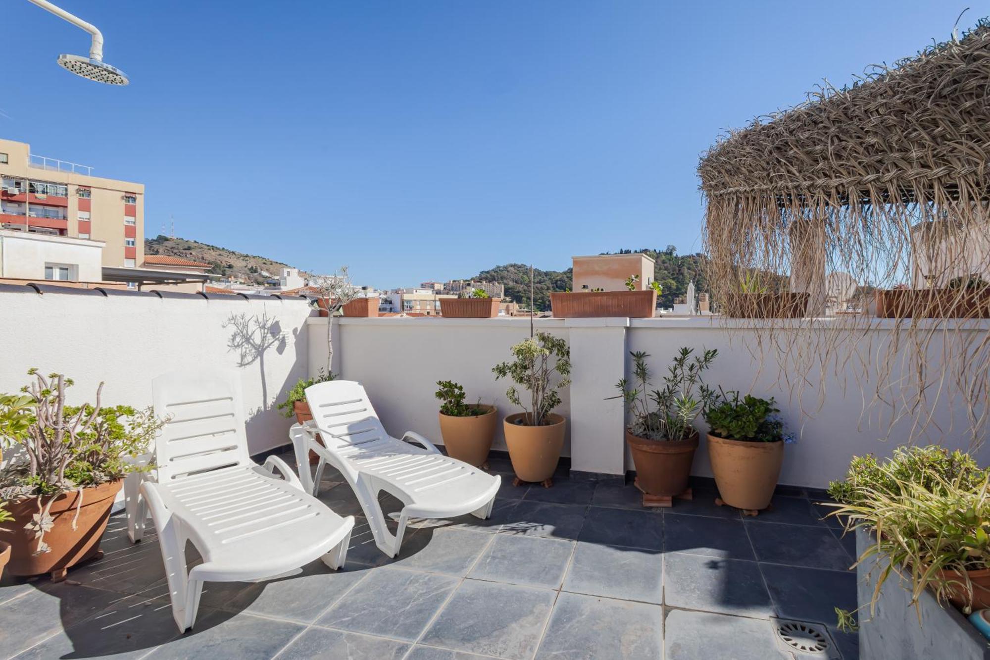 Historic Centre + Rooftop + Parking Málaga Eksteriør bilde